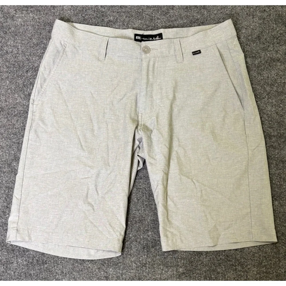 Travis Mathew Men's Size 32 Gray Striped Performance‎ Golf Shorts